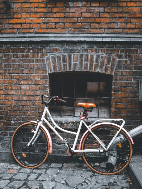 Urban Fold Pro folding bike – compact, lightweight, and easy to store, ideal for commuters